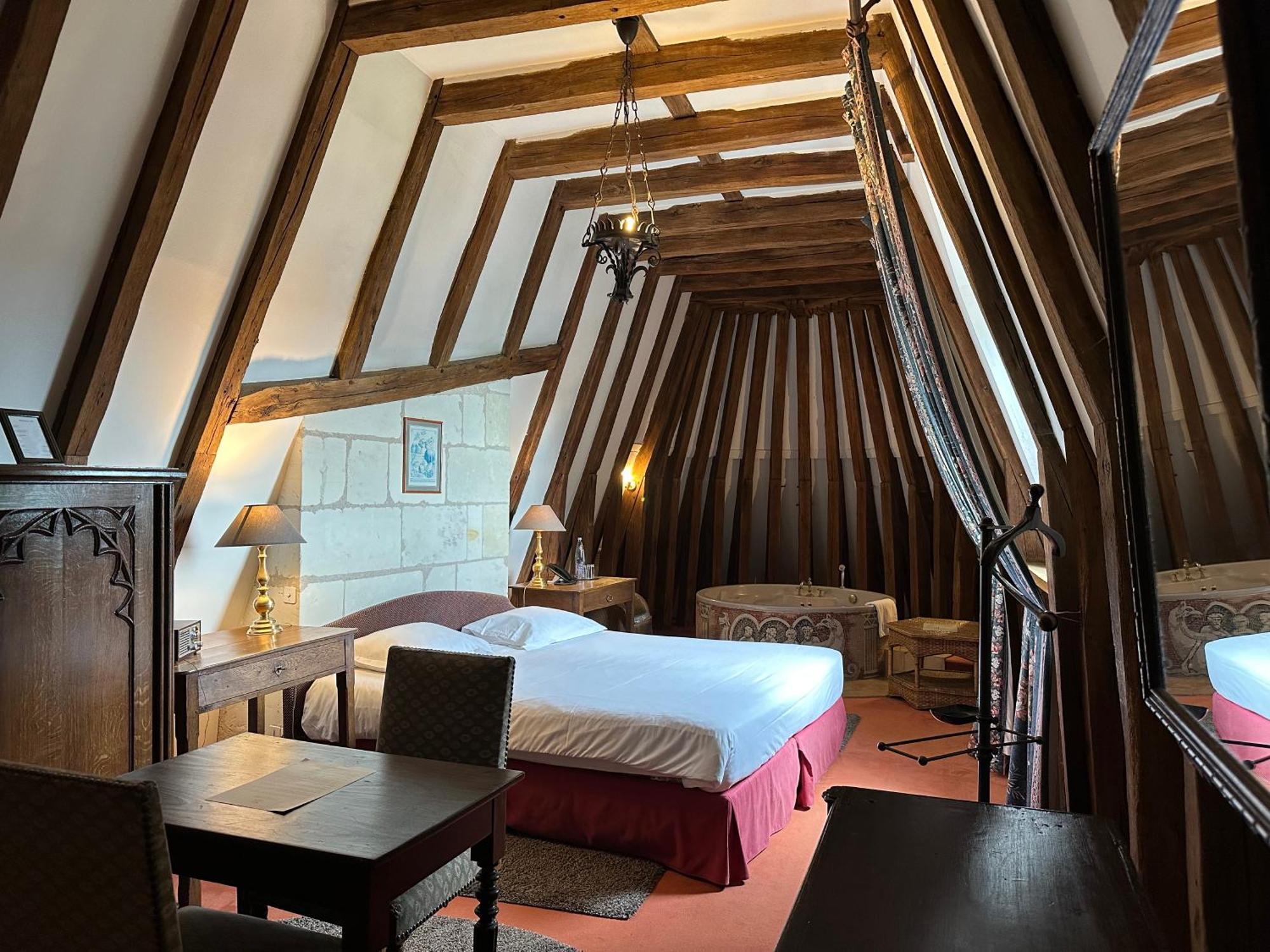 Chateau De Chissay, Hotel De Charme Pres De Chenonceau Et Le Zoo De Beauval Екстер'єр фото